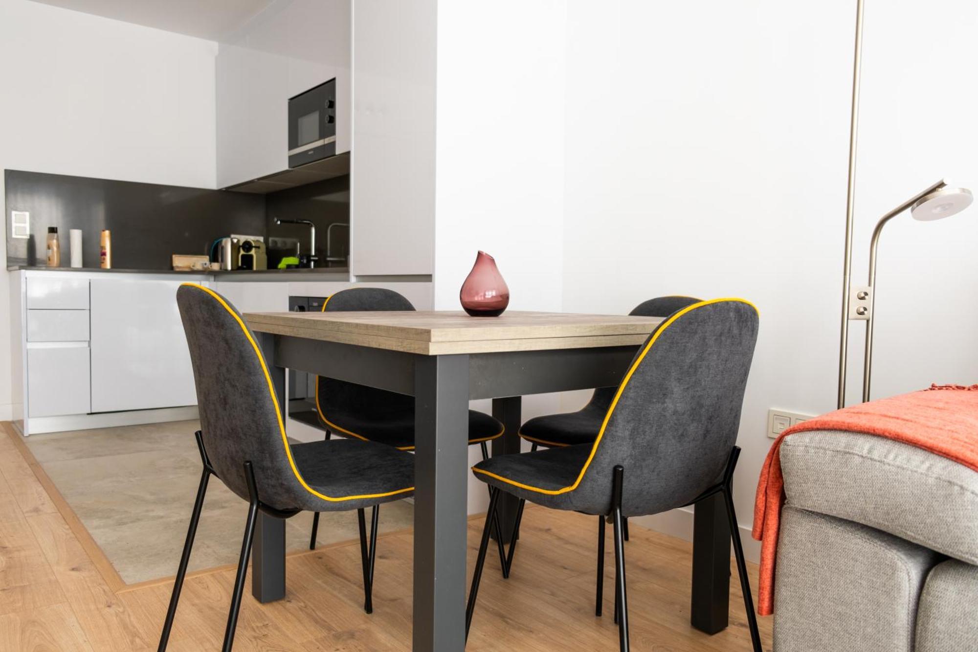 Urban Sky Apartment Малага Екстер'єр фото