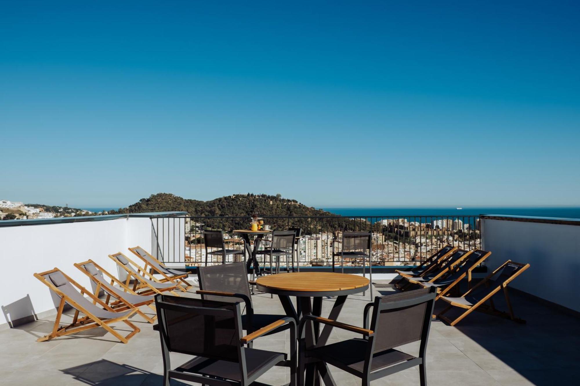 Urban Sky Apartment Малага Екстер'єр фото